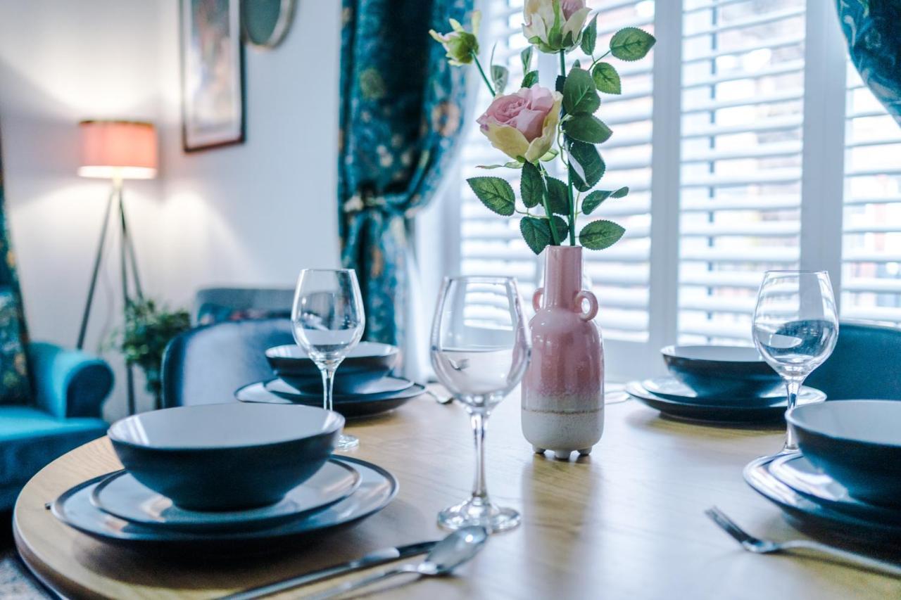 Hearsall Place Serviced Apartment Coventry Buitenkant foto
