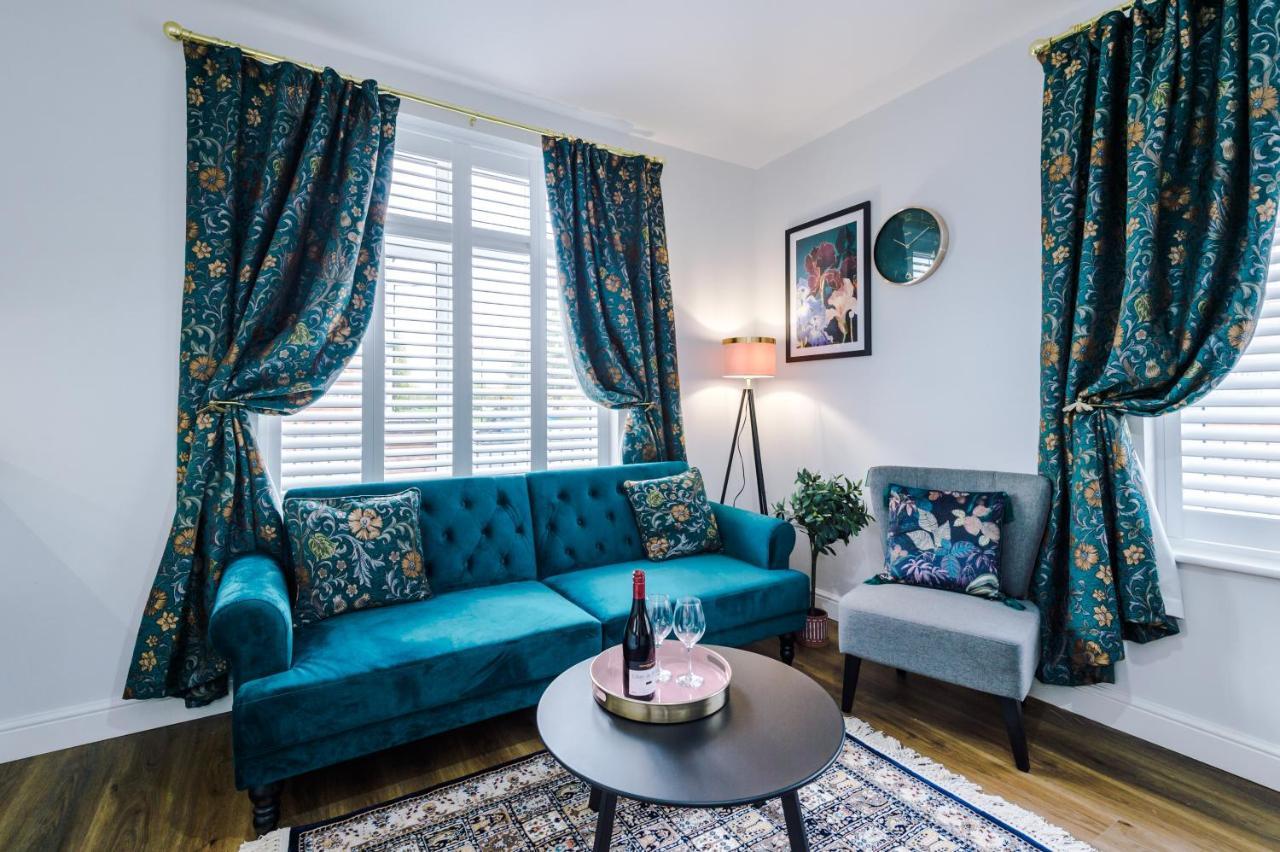 Hearsall Place Serviced Apartment Coventry Buitenkant foto