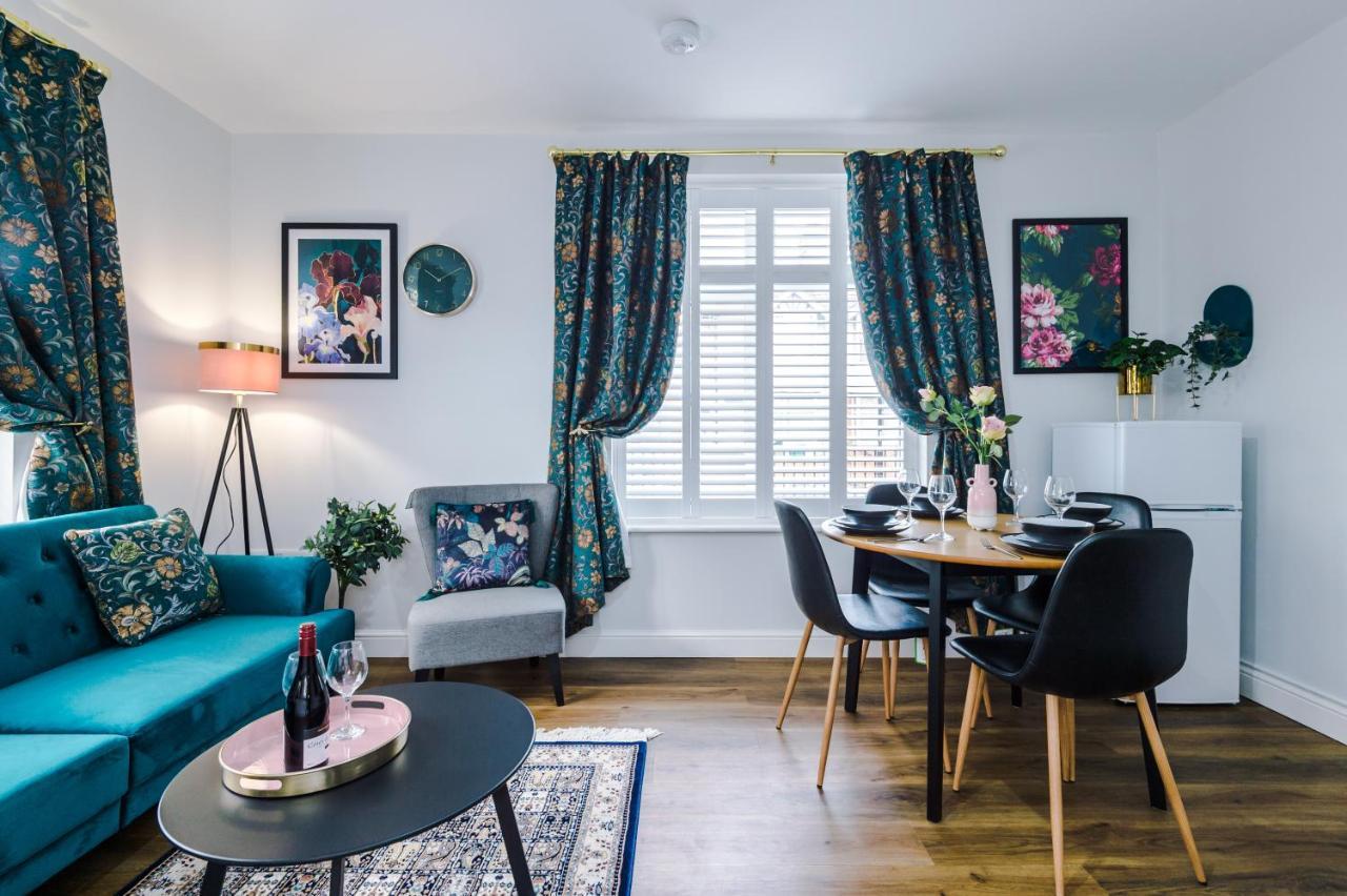 Hearsall Place Serviced Apartment Coventry Buitenkant foto