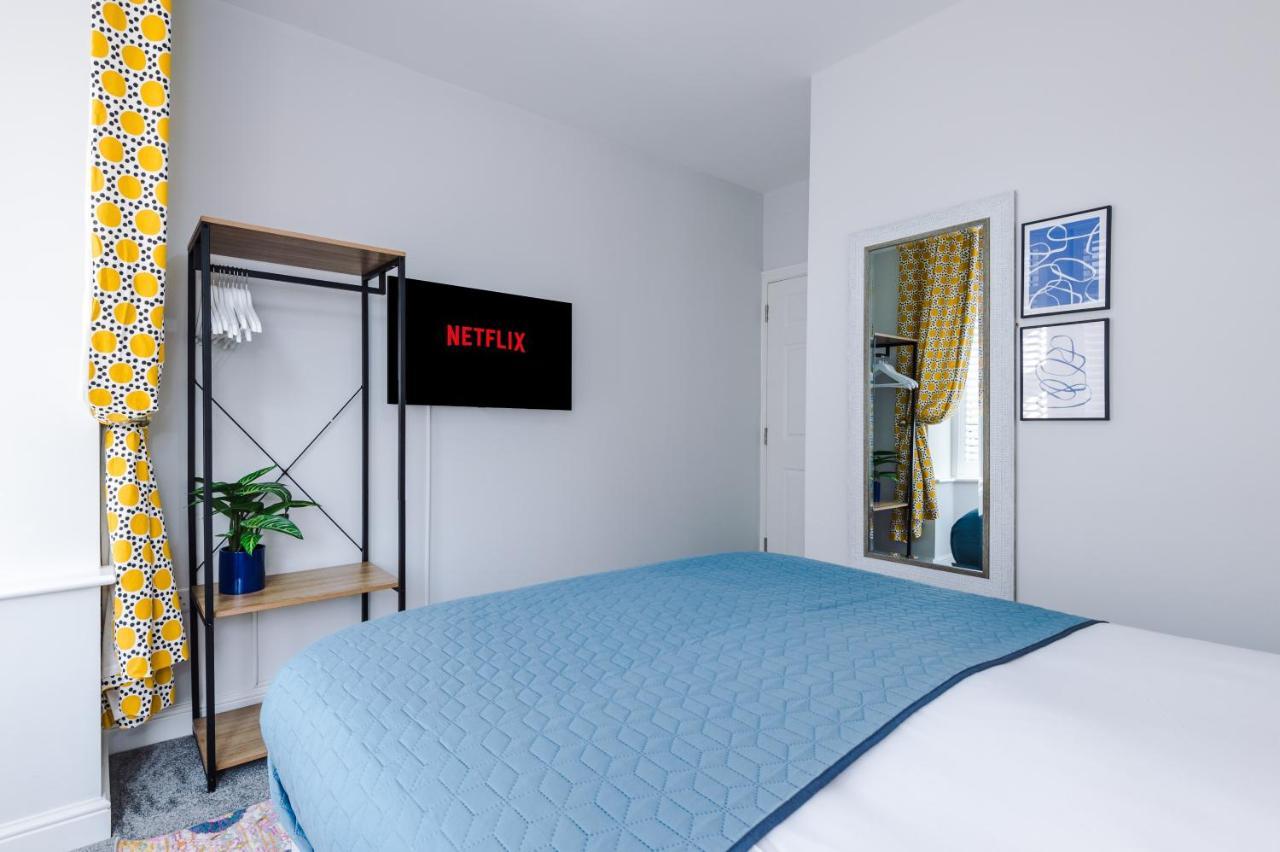 Hearsall Place Serviced Apartment Coventry Buitenkant foto