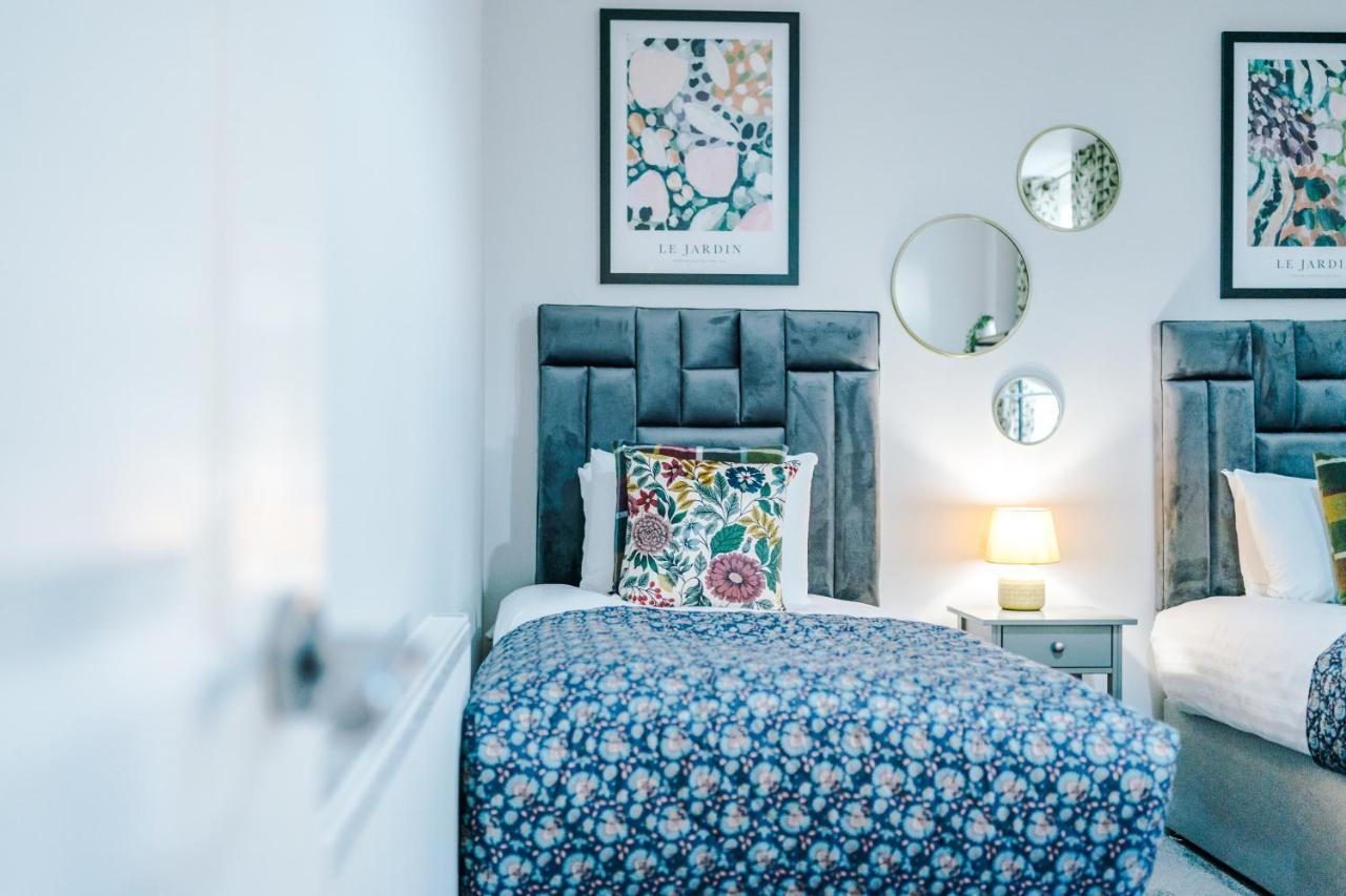 Hearsall Place Serviced Apartment Coventry Buitenkant foto