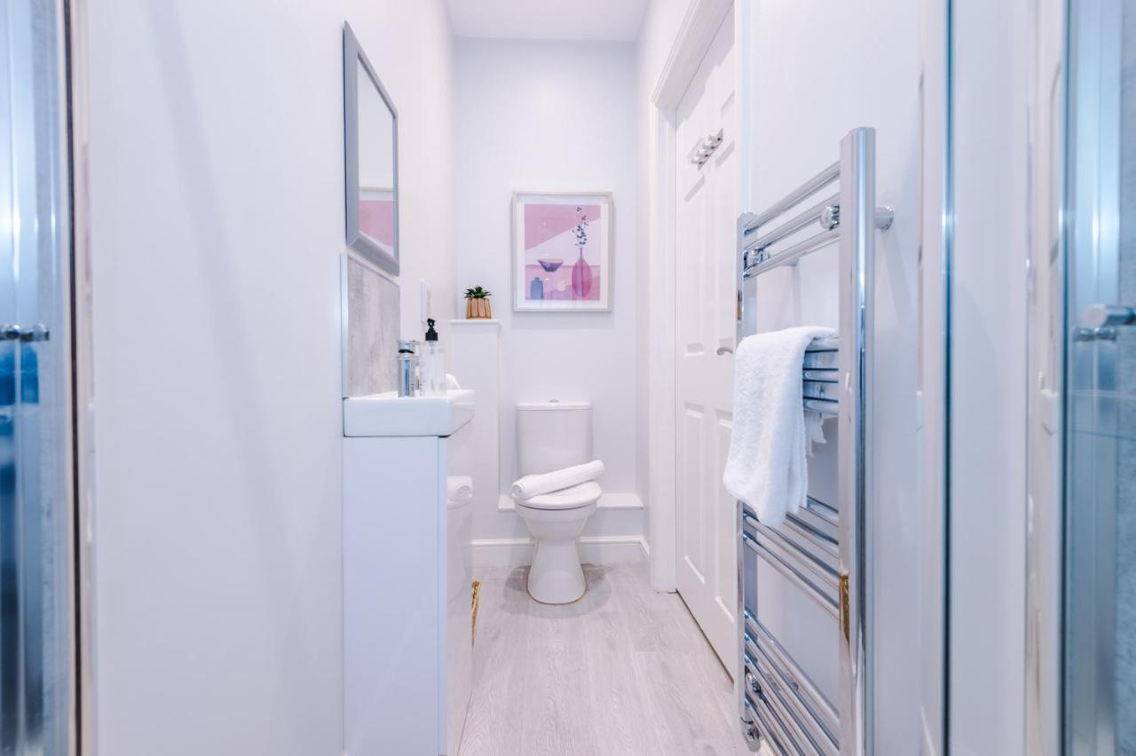Hearsall Place Serviced Apartment Coventry Buitenkant foto