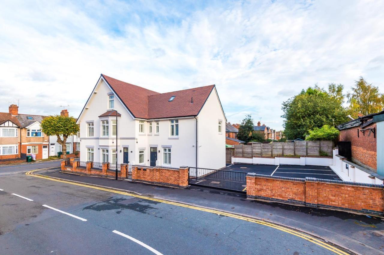 Hearsall Place Serviced Apartment Coventry Buitenkant foto